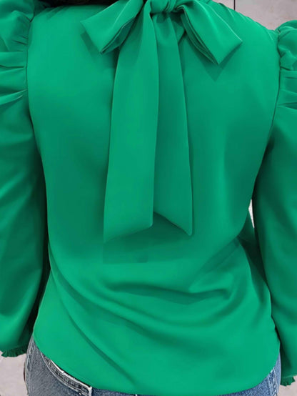 Elegancka bluzka z bufkami – Styl i kobiecość w jednym