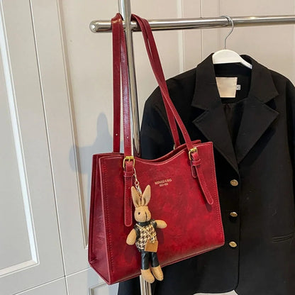 Elegancka torebka na ramię – Klasyczny design i funkcjonalność