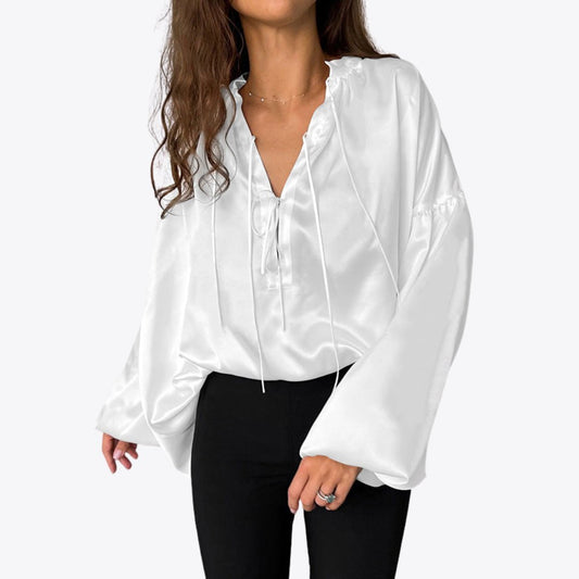 Luksusowy satynowy top dla niewymuszonej elegancji